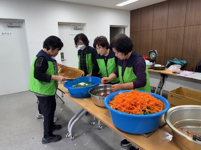 2024년 하반기 홀로어르신 밑반찬 지원 행사