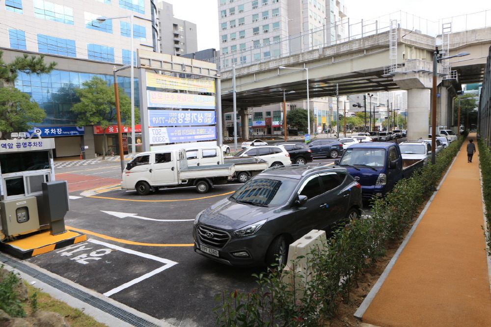 국철 화명역 앞 공영주차장 10월 31일 준공